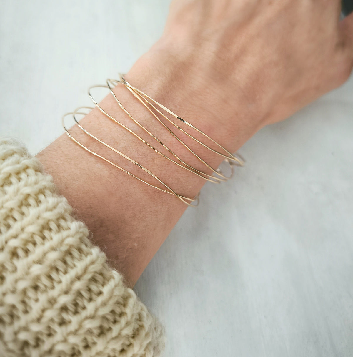 Bracelet semainier texturé en or laminé